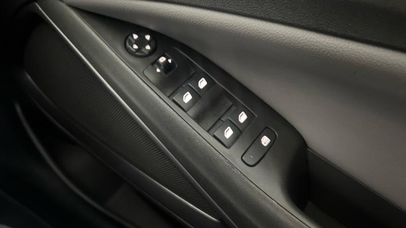 Vauxhall CROSSLAND X Photo cohere-edf2790ee4533830235be489d275d925d41aabbd.jpg