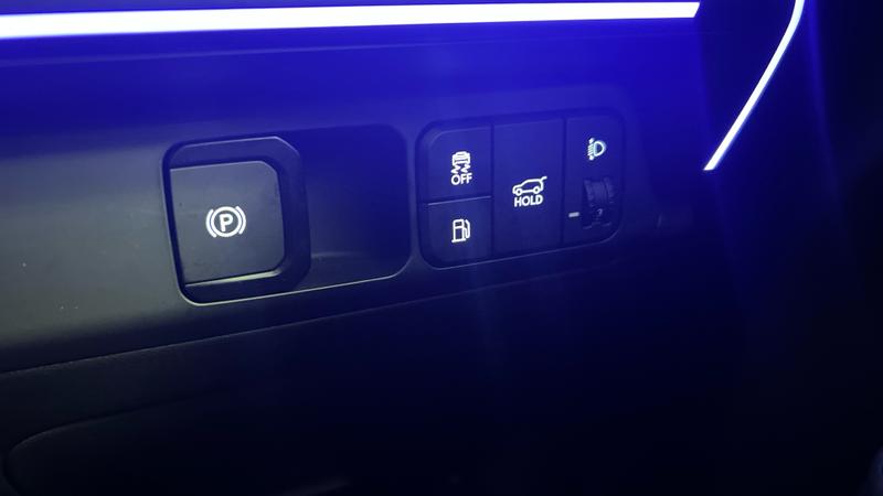 Hyundai santa fe Photo cohere-ee27943716c5a8afec1cdb6813826a54754c62c8.jpg