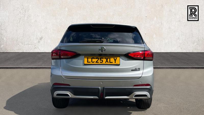 MG MG ZS Photo cohere-ee84e9cda5acbde070b4d40eb33dd550d90f7efc.jpg