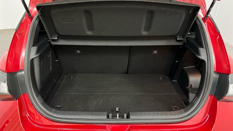 Hyundai i20 Photo cohere-eec26b8f60e61cfff53dc61f0d4d8cef693277ab.jpg