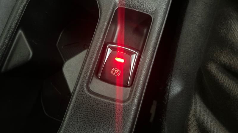 Nissan LEAF Photo cohere-eecfe3dc5de6e87a4470712d48778b5f1122f3fb.jpg