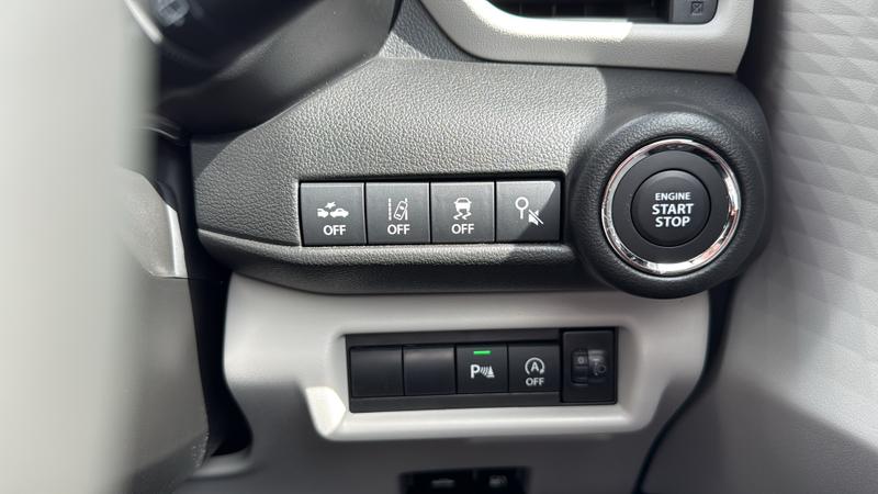 Suzuki SWIFT Photo cohere-ef259399a1cf35a9b376331a7ba531105b7b4662.jpg