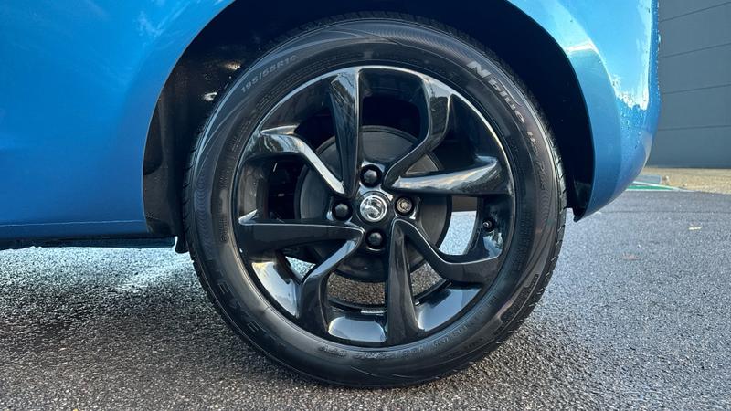 Vauxhall Corsa Photo cohere-ef4ec3ed2726ca3b3afeeb93b7dfdd8dee51b70e.jpg