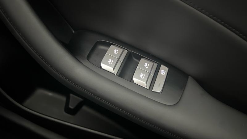 MG MGS5 EV Photo cohere-ef5329d047c6d7142217df90898b126287d53126.jpg