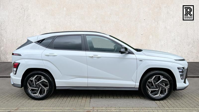 Hyundai KONA Photo cohere-ef8e8cc12d0a1d22b66b09e1a6c5bd2682df718e.jpg