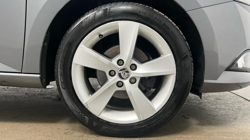 Skoda FABIA Photo cohere-f06764f09592f609f884d95fca6f7803d4896751.jpg