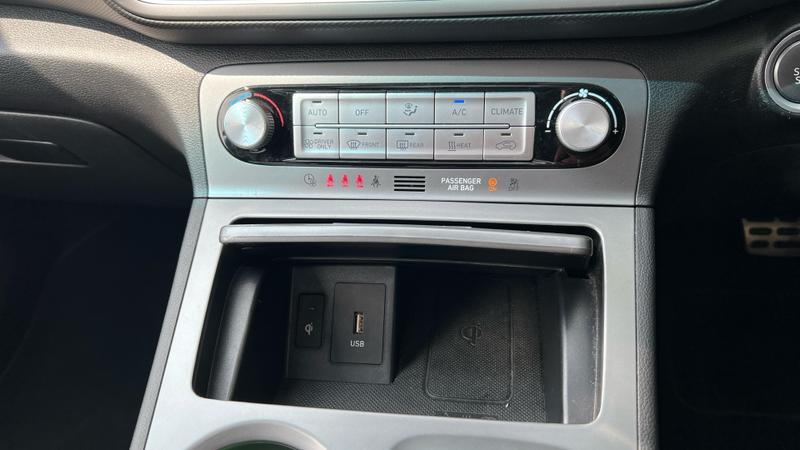 Hyundai KONA Photo cohere-f0714cc135833d4eb486e10c3df79531d633195a.jpg