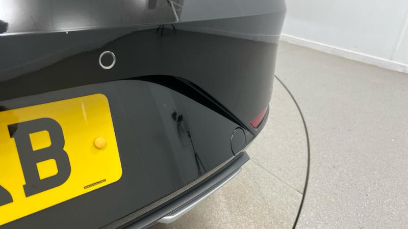 SEAT LEON Photo cohere-f0b2d5d4820ddc151ca1ddd092d705c601d99a7e.jpg