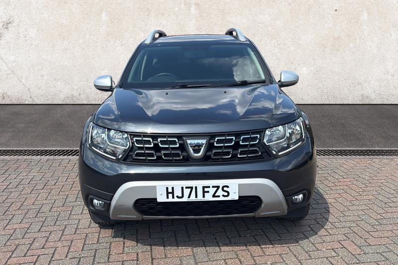 Dacia Duster Photo cohere-f1599df6a63e649ef69b2f466bbca50aa15a7a14.jpg