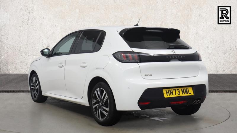 Peugeot 208 Photo cohere-f16c74bb0bb5d0c02ff617860fde92f16ffd3670.jpg