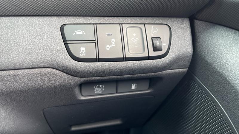 Hyundai IONIQ Photo cohere-f1982cd57801c789a26cce0f90cef03220341686.jpg
