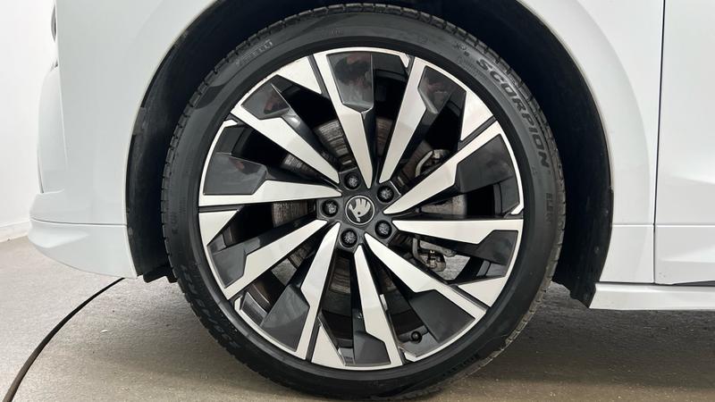Skoda Enyaq Photo cohere-f1ac43a46dac56c9cb3bc5ebf8608dd2d5a9b0a8.jpg