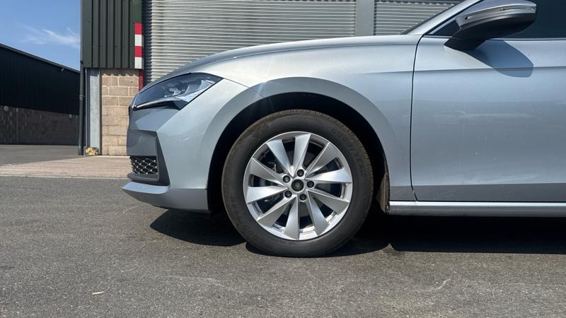 Skoda SUPERB Photo cohere-f20b6b9b1bdcf8df33ba3b535e8a079c2a083089.jpg