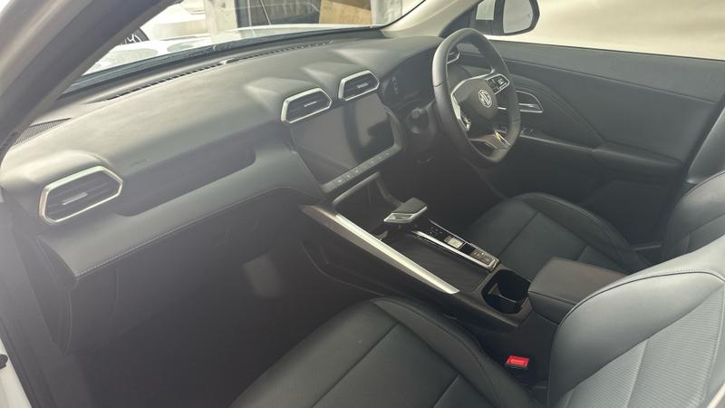 MG ZS Hybrid+ Photo cohere-f21f84ef39d3b1a590fb2cff3d06ab4942547cb7.jpg