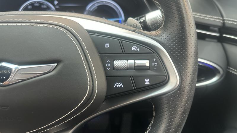 Genesis GV70 Photo cohere-f23ba24cd4f96803c3f67a50c36cbd674438c1a8.jpg