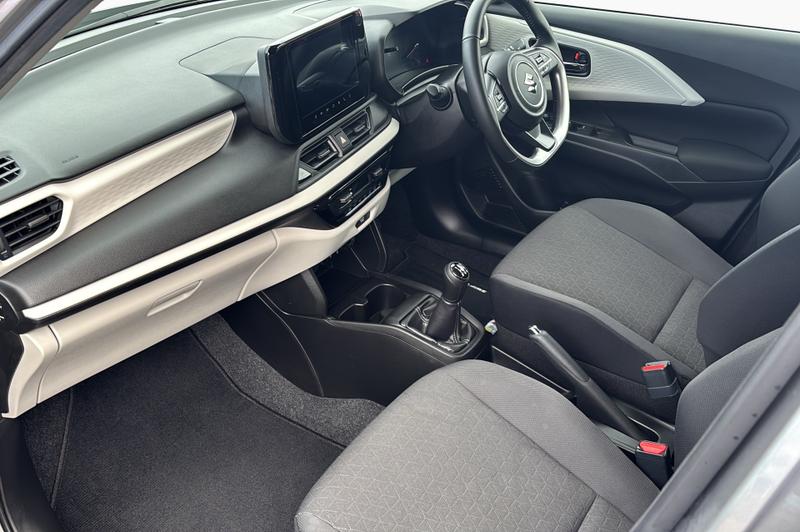 Suzuki Swift Photo cohere-f2cc747f152287aeb1384df6f62fe1a1102d7f06.jpg