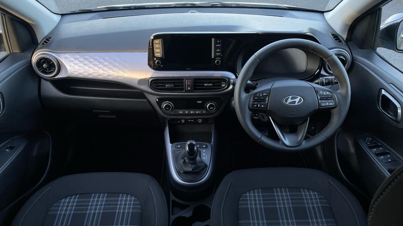 Hyundai i10 Photo cohere-f31133a9a57779425906b9cfa893d273bb3359da.jpg