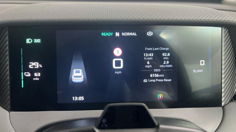 MG MGS5 EV Photo cohere-f37a9692bab584a350cfd5e5addfe8d6de761453.jpg