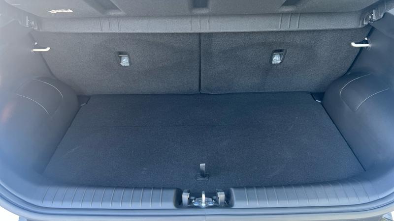 Hyundai INSTER Photo cohere-f3a077c848c199bbb3863ed67c98fc15ad40d2e9.jpg