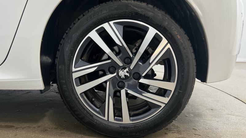 Peugeot 208 Photo cohere-f3be7084775f186f5b567e8ec61afbf7979e2569.jpg