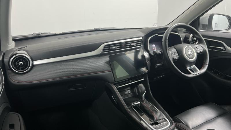MG ZS Photo cohere-f3ed1d060f0d74070750cf7de220c402f6b8ec32.jpg