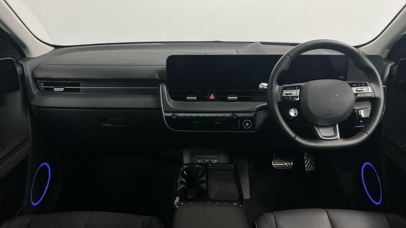 Hyundai IONIQ Photo cohere-f3f0a1102dcde432c7a25ddb477290a295b056b6.jpg