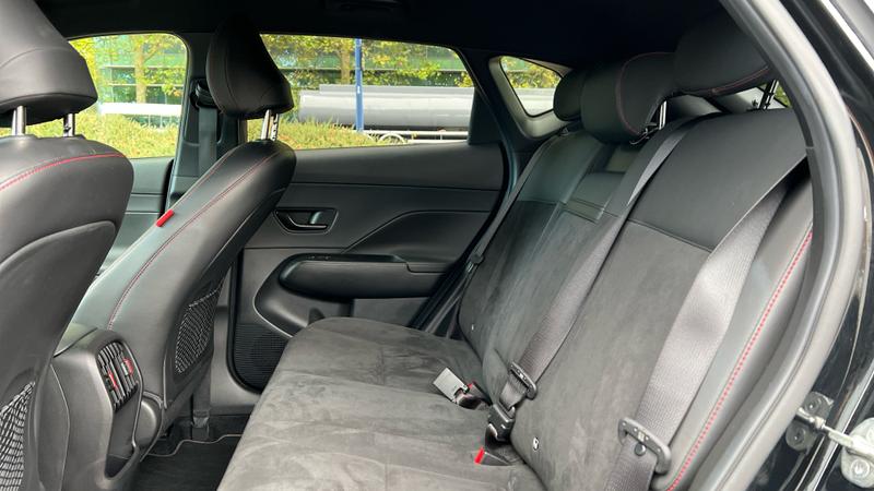 Hyundai KONA Photo cohere-f4ad03ee6bff107e73393f56890e3def6d3c6c75.jpg