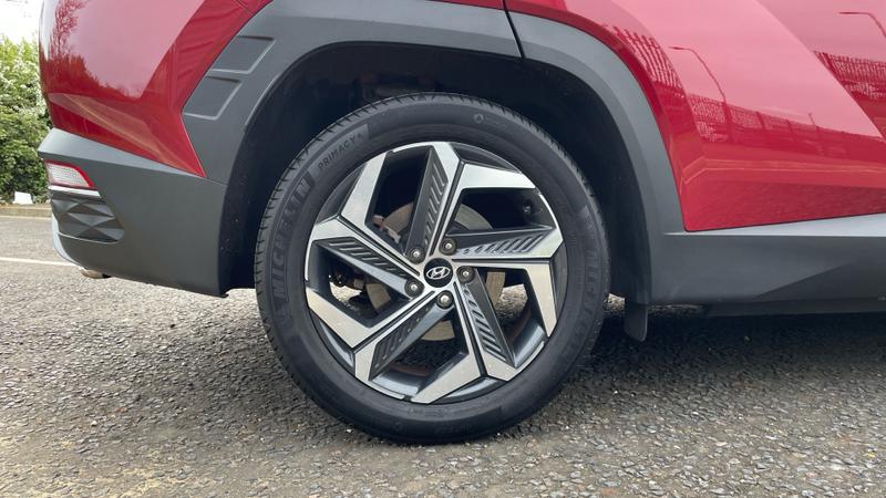 Hyundai TUCSON Photo cohere-f4be3447a6e1697ad5ba97313b2d1f171dd7e5f9.jpg