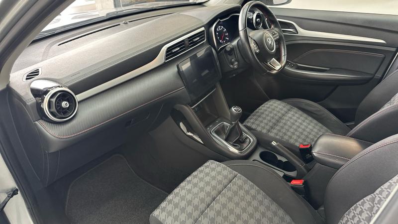 MG MG ZS Photo cohere-f54dd10699d435a03adac7c81cbe86b88390c9db.jpg