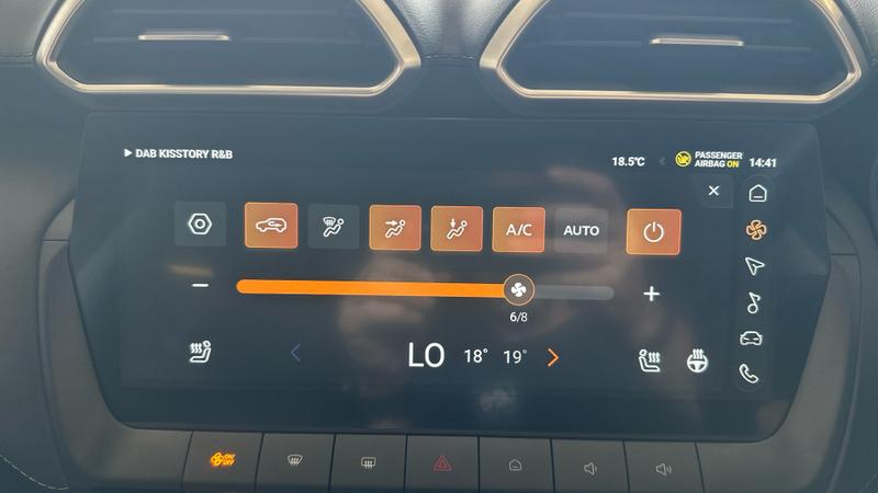 MG ZS Hybrid+ Photo cohere-f59e392744556a37f4292fd639f2c8daedbccc26.jpg