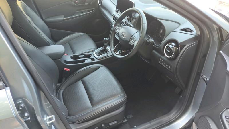 Hyundai KONA Photo cohere-f62b7c370fc2c981342f4004b7a36b1d6705a7a7.jpg