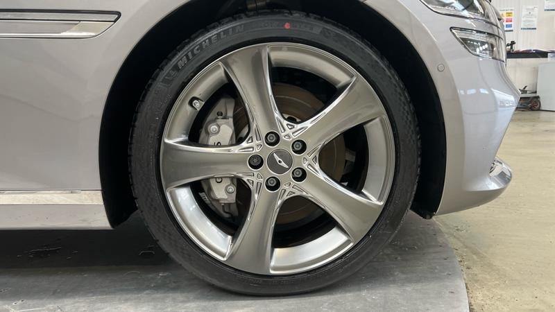 Genesis G80 Photo cohere-f73c6ade6ef85b0b0262db37f9ee5dfdae1f2897.jpg