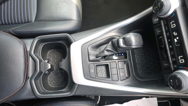Toyota Rav4 Photo cohere-f753defb839163d5265c777e8ed1a0006aaf598c.jpg