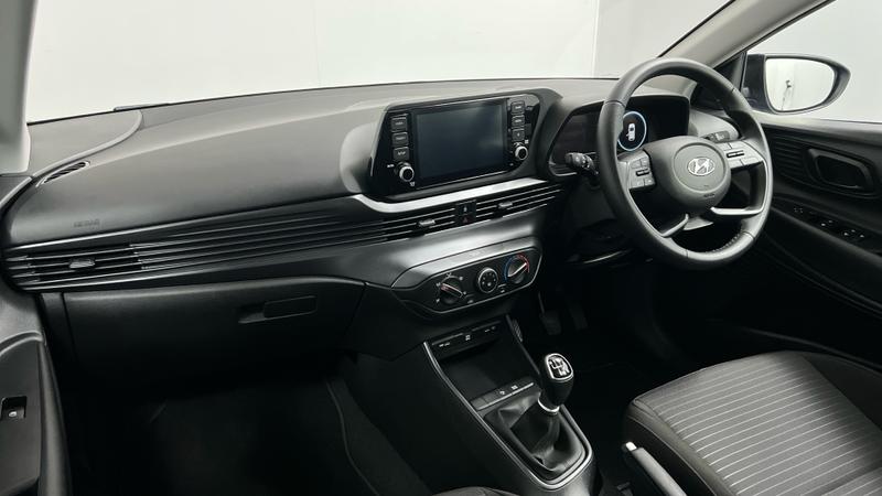 Hyundai i20 Photo cohere-f82a78f5cd212e67355f1ccb870a04789de4a2d6.jpg