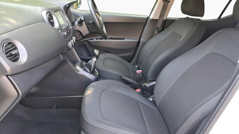 Hyundai i10 Photo cohere-f84d77ba4d92a4b3bf2aed4d337ddef714b58d08.jpg