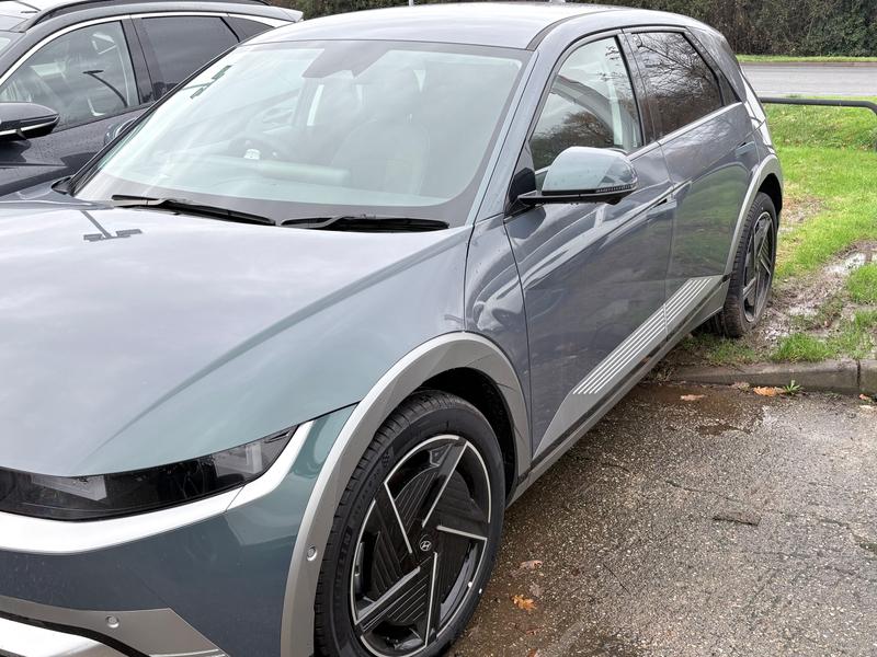 Hyundai IONIQ 5 Photo cohere-f8733c714354079ee74f948e95b4f6c2ace62289.jpg