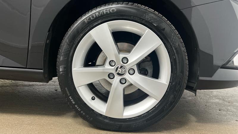 Skoda FABIA Photo cohere-f93a8f440be0748ff71567c2c750a462a204ddbe.jpg