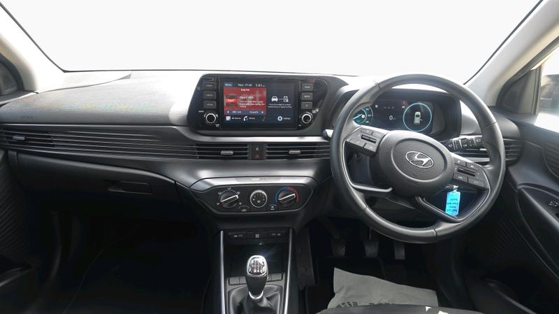 Hyundai i20 Photo cohere-f9ae29d41d38283a769da7e070f3a5615d0c2c41.jpg