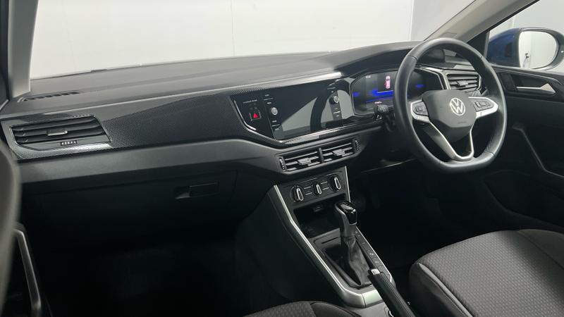 Volkswagen TAIGO Photo cohere-fa9db7394261b46cc7f1eae275b91490c0ebd5b7.jpg