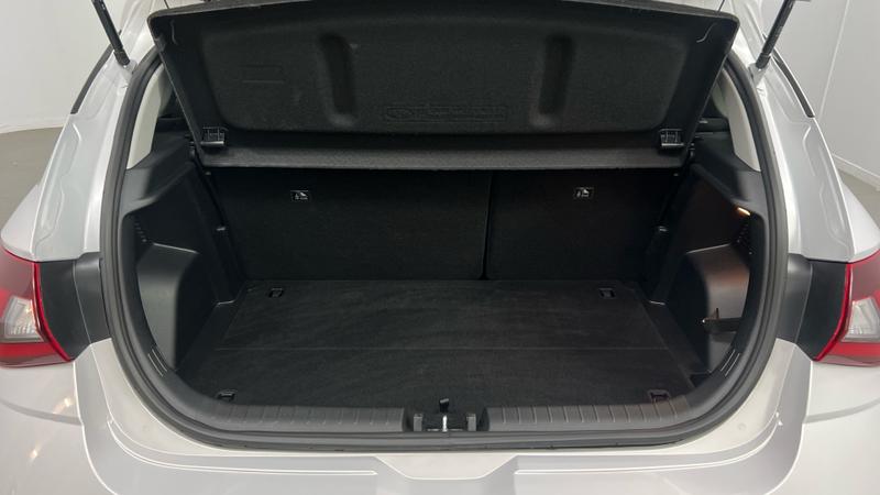 Hyundai i20 Photo cohere-faac2dfcee80e5b2cbbb7fe6fb48d5912461046b.jpg