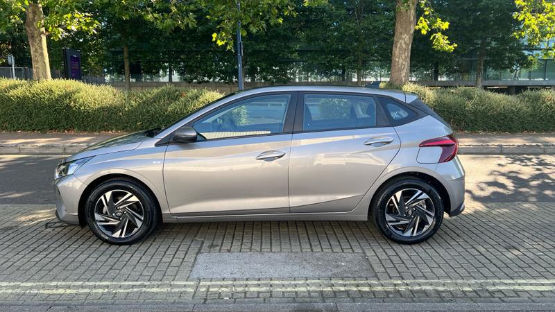 Hyundai i20 Photo cohere-fbb8b39175b38c272e48ba7352b3df77415520e1.jpg