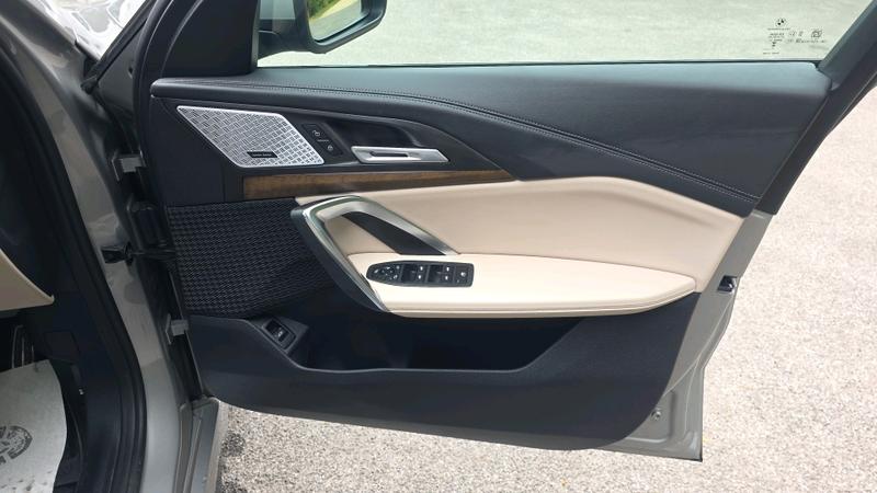 BMW X1 Photo cohere-fbbc0c5358d9c0a2fcd0dfa079bf3afc868b5c64.jpg