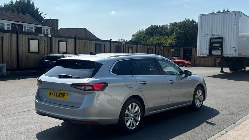 Skoda SUPERB Photo cohere-fcd3db818e8a4add3736fc84eec68df9288700d5.jpg