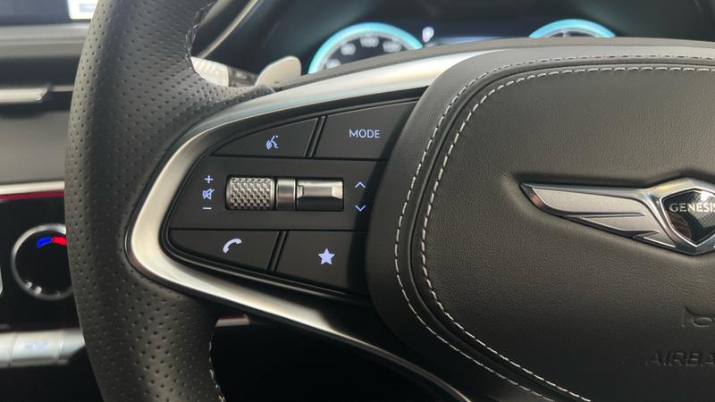 Genesis GV70 Photo cohere-fec7d0a5fc00bc4808484fb8fa7edae1e0072bad.jpg