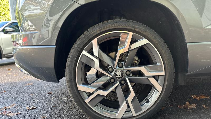 Skoda KAROQ Photo cohere-ff3a58535087f20f4e2a8d1c6f2f8a686493c677.jpg