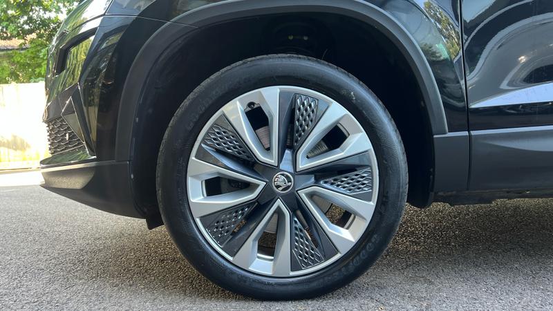 Skoda KAROQ Photo cohere-ffcffba5aef31a8c084798434770ceb8cd5fd254.jpg
