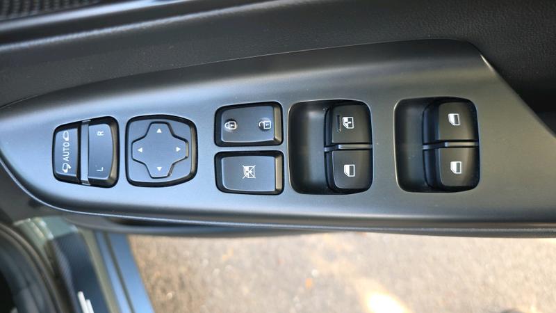 Hyundai KONA Photo cohere-ffe2fb6cc8add8f0148c2012958b6ccb94fdfc15.jpg