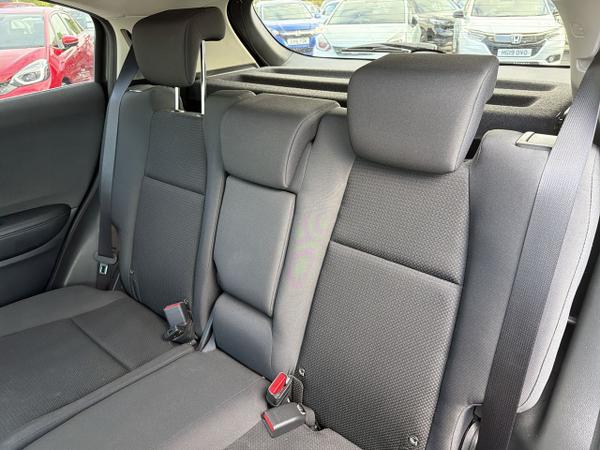 Honda HR-V Photo 7