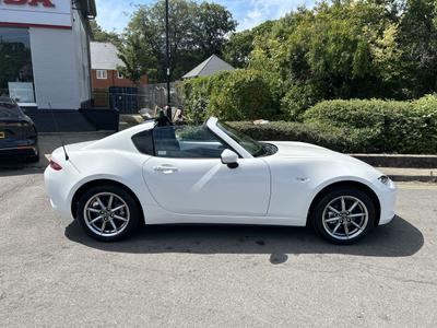 Mazda MX-5 RF Photo 3