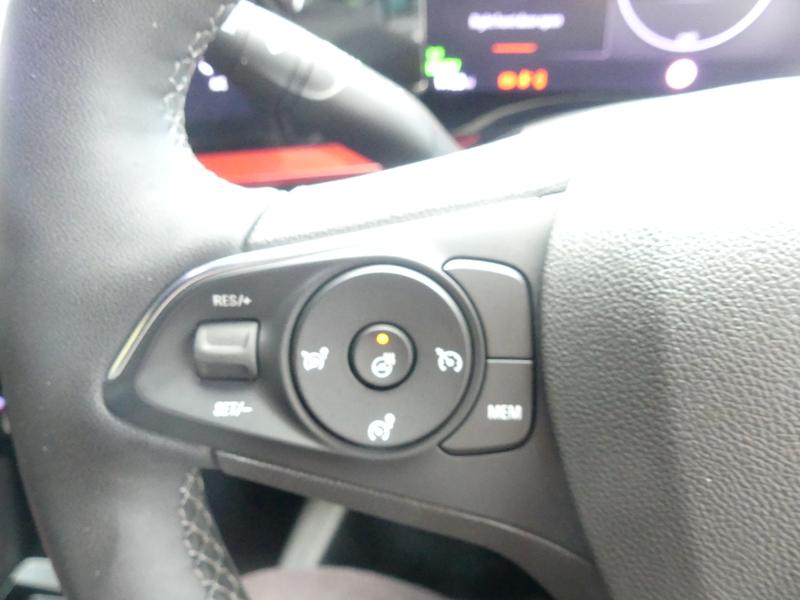 Vauxhall Mokka Electric Photo d0464161-41de-4dd8-b51d-cb26390e75bc.jpg
